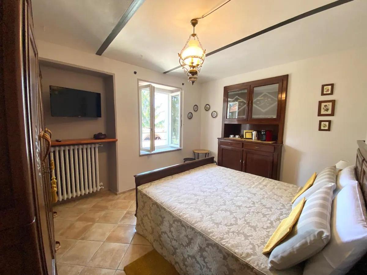 Country house Cascina Mombello *