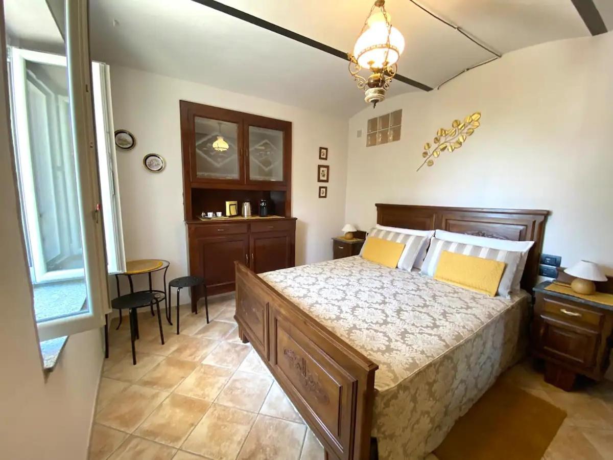 Country house Cascina Mombello *